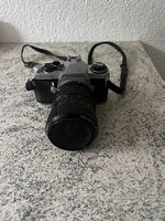Pentax ME Super Kamera mit Objektiv