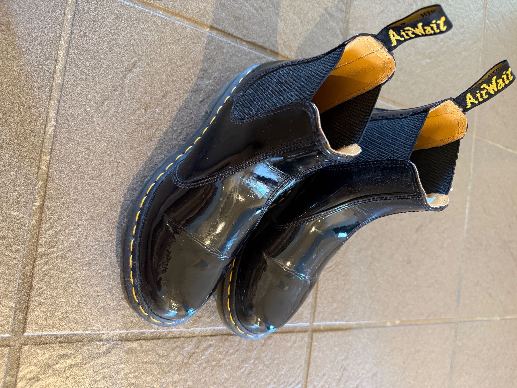 Scarpe da donna: Dr. Martens Stiefel – Usato da Bern venduto da Josefineee 2