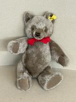 Steiff-Bär, antik und neuwertig