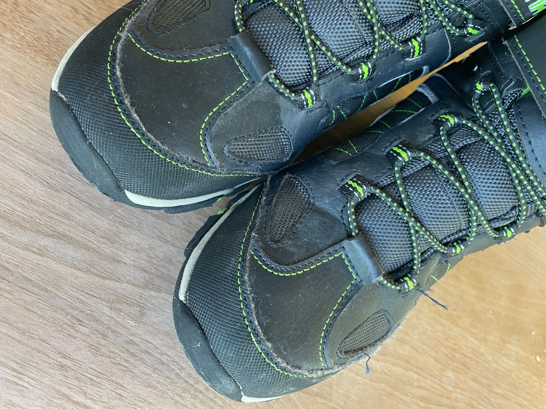 Dosenbach Chaussures garçon: Cortina Winterschuhe Gr.40 – D'occasion à Seedorf UR par Vita000 2