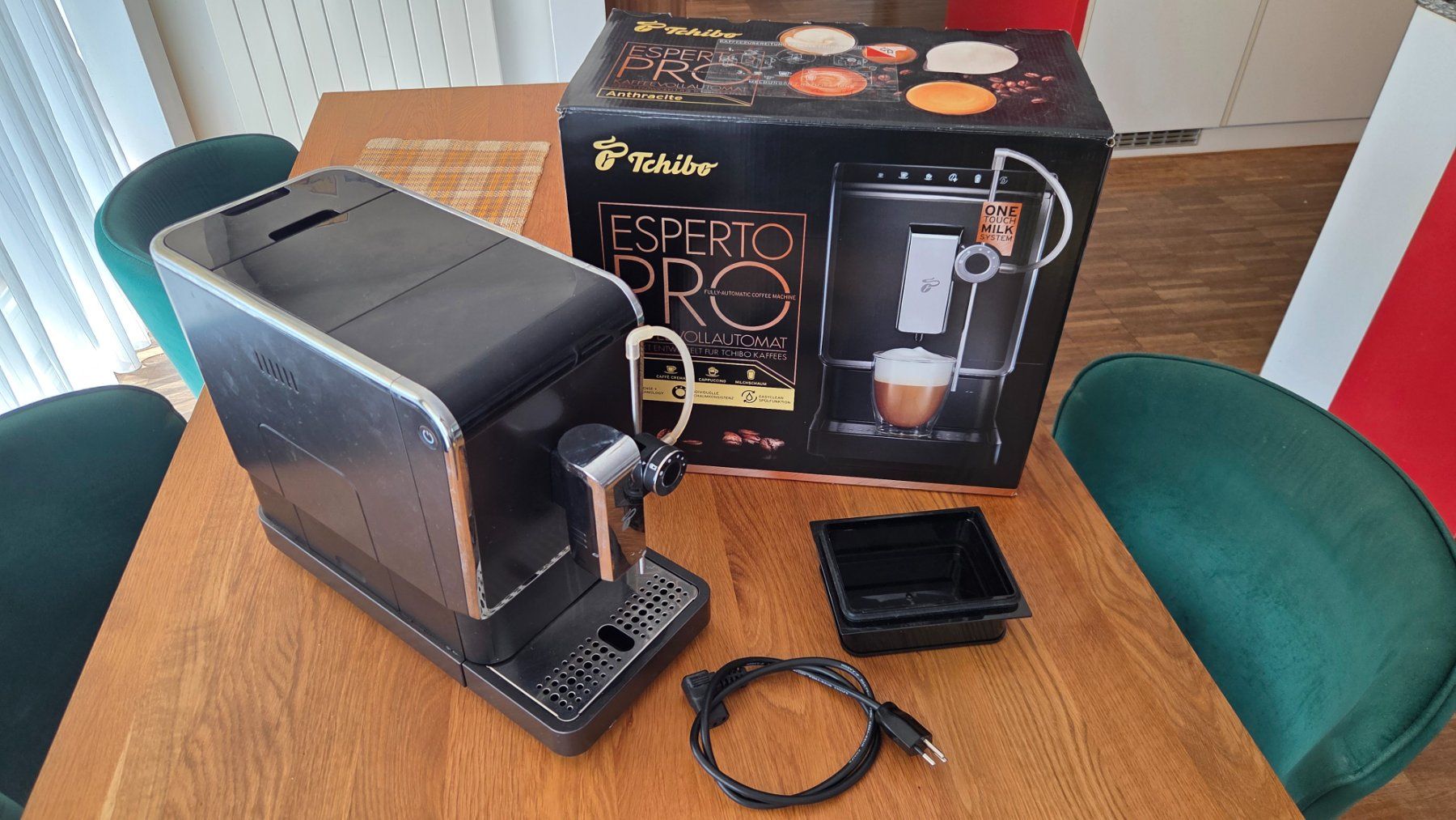 Tchibo Kaffeemaschinen & Espressomaschinen: Kaffeevollautomat Tchibo Esperto Pro – Defekt aus Zug von Pat050