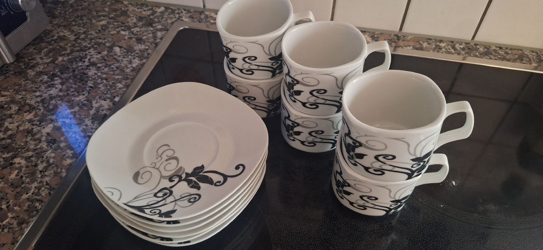Geschirrsets: Kaffee Tassen Set 6-teilig  – Gebraucht aus Gretzenbach von Chillkrot