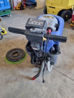 Scheuersaugmaschine der Marke Numatic