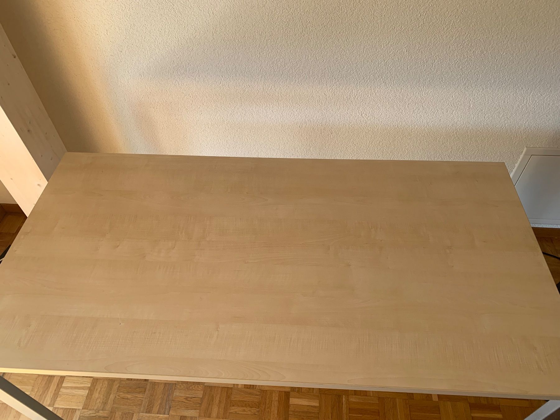Scrivanie: Massiver Profi-Bürotisch mit Metallgestel – Usato da Unterentfelden venduto da loicmarkus 1