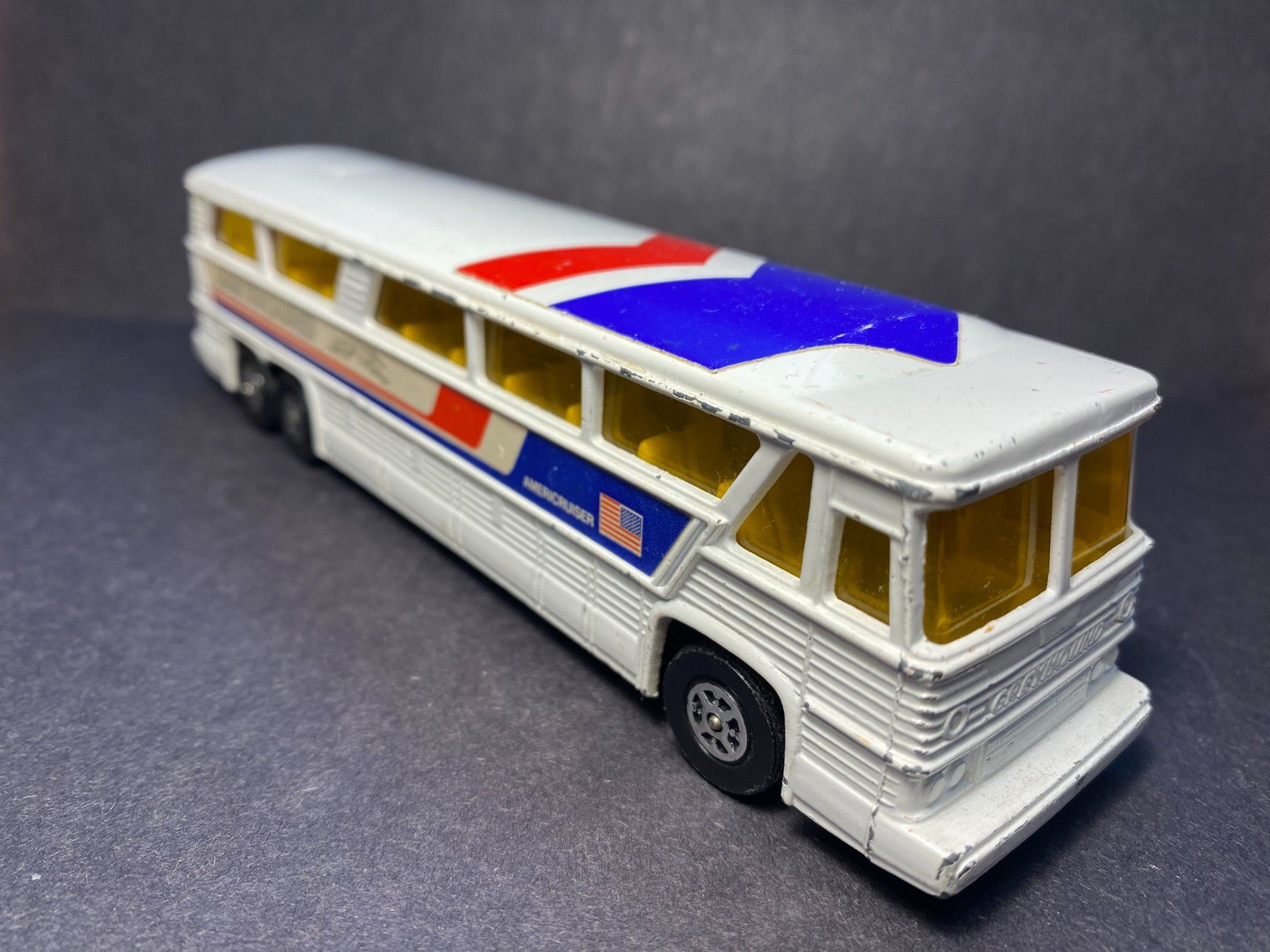 Corgi Toys Modellini d'auto: Corgi MC-8 Americruiser Greyhound Bus – Usato da Spiez venduto da Mlandcruiser 6