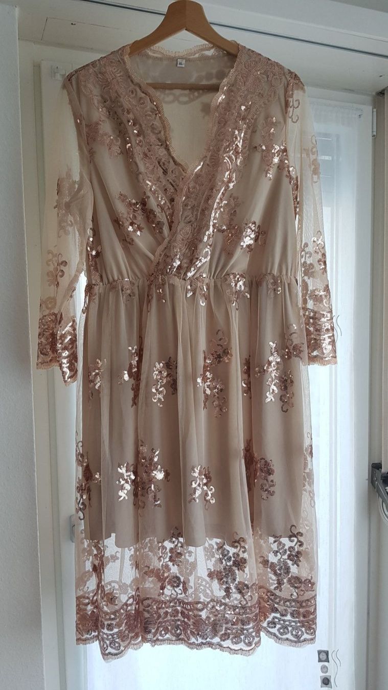 Vestiti: Schönes Festkleid Gr.XL – Nuovo e nell'imballaggio originale da Schöfflisdorf venduto da CrRG21