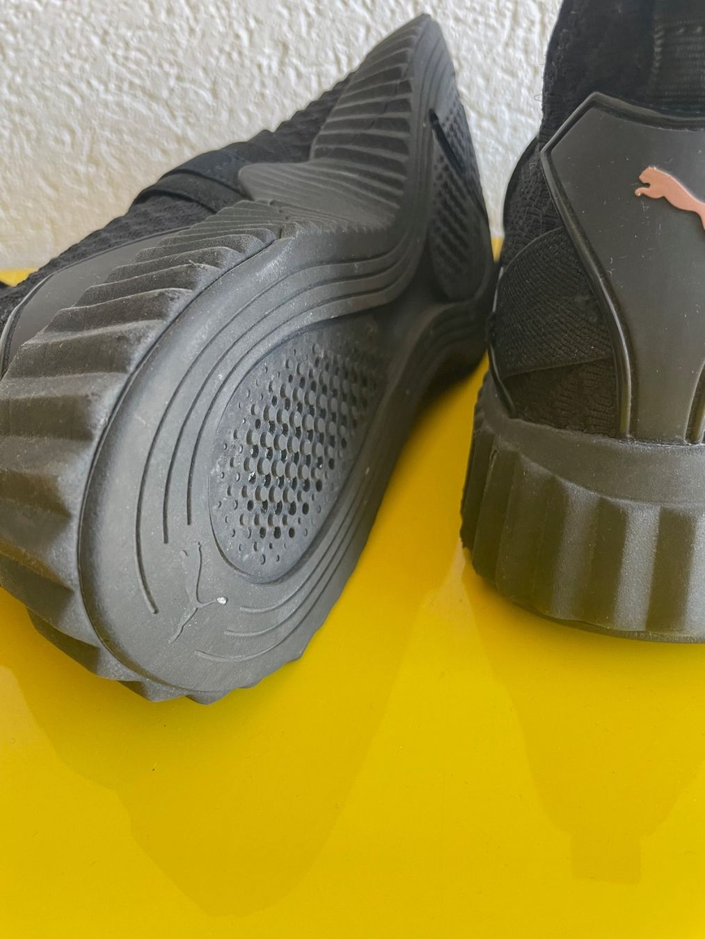 Puma Scarpe da donna: Sneakers Puma x Selena Gomez – Usato da Martigny venduto da ritonlgazon 3