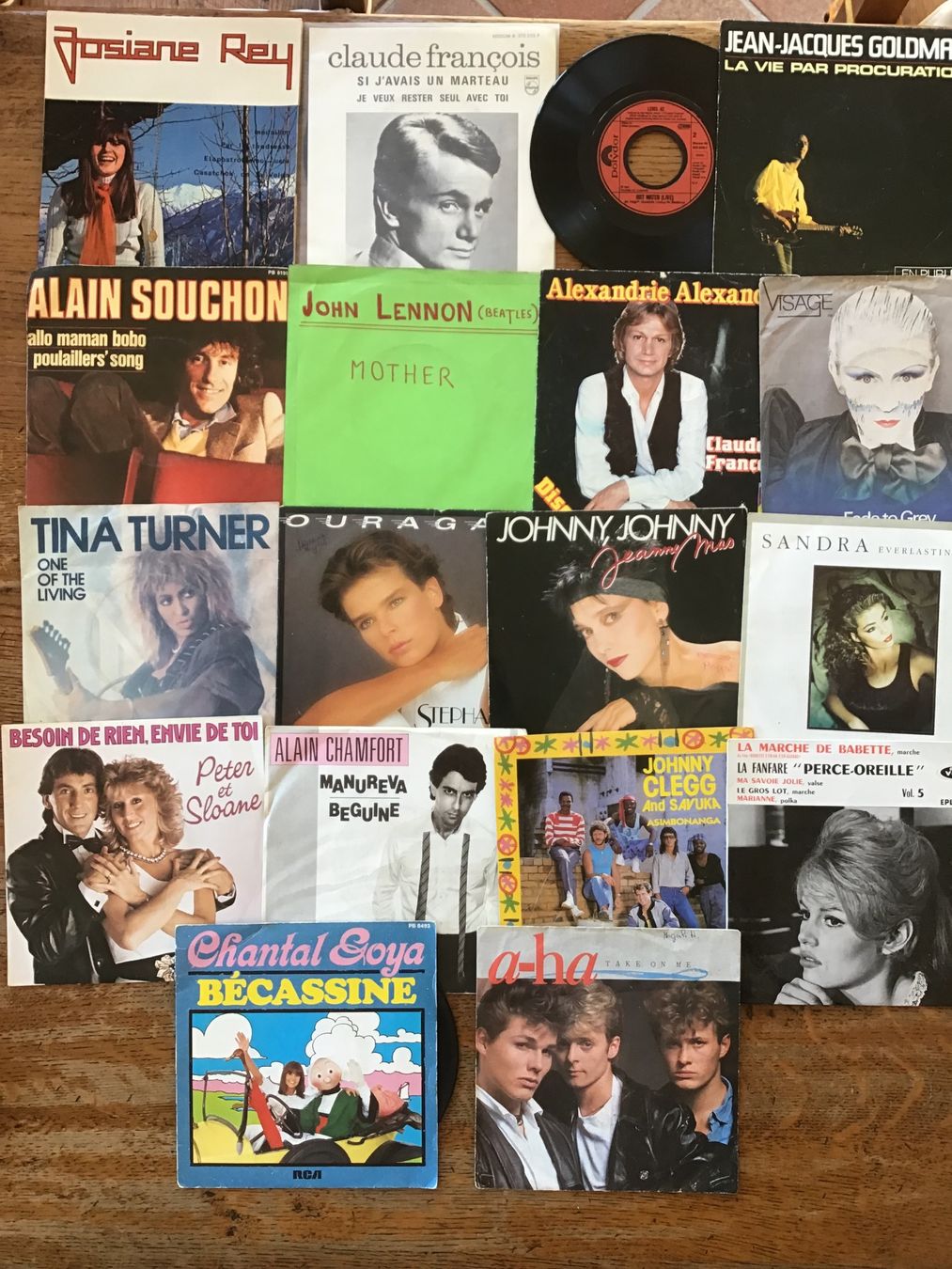 Dischi in vinile: Lot de 27 SP pop rock – Usato da Fully venduto da Ruby97 1