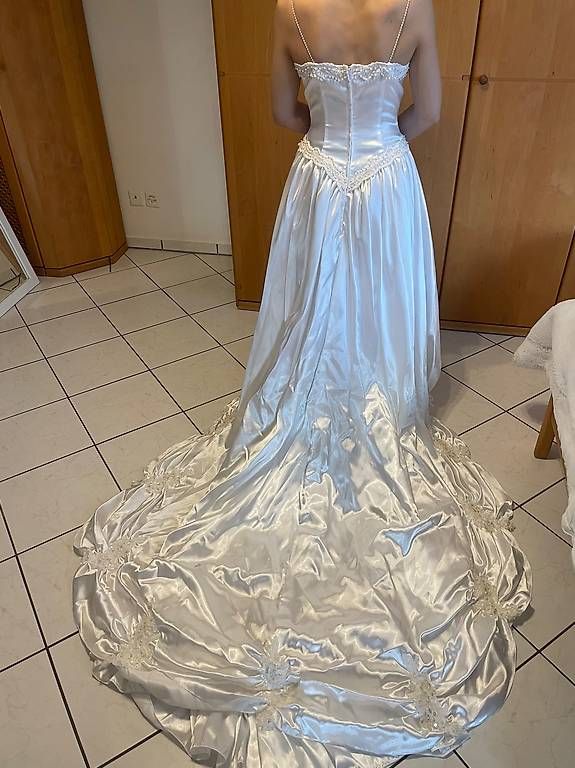 Vestiti: Brautkleid von Lohrengel – Usato da Paspels venduto da ropina 3