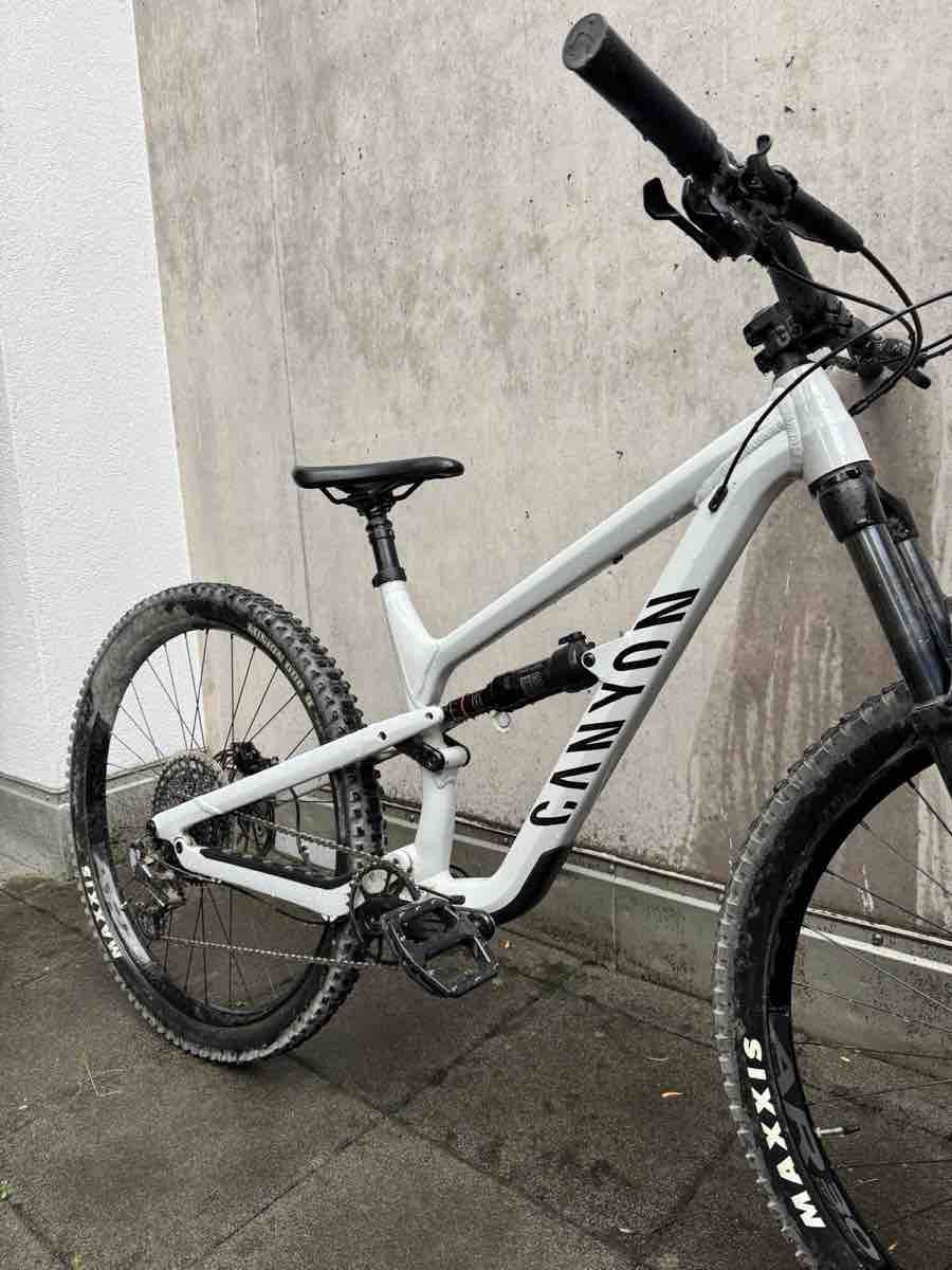 Canyon Biciclette: Canyon Spectral 5 Grösse M – Usato da Zürich venduto da cwaldvogel 4