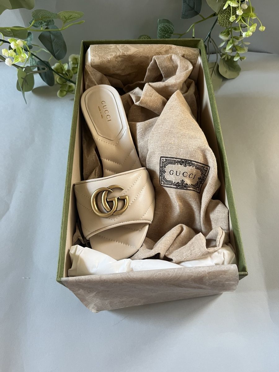 Gucci Scarpe da donna: Gucci GG Marmont Mules – Nuovo (secondo la descrizione) da Lausanne venduto da S_luxury 2