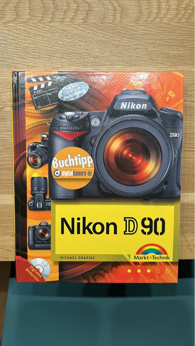 Libri: Nikon D90 Buch – Usato da Münsingen venduto da Sim2977