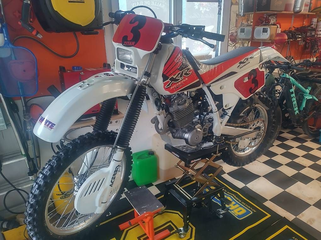 Honda Enduro: Honda XR 250 – Usato da Schattdorf venduto da gislerurs