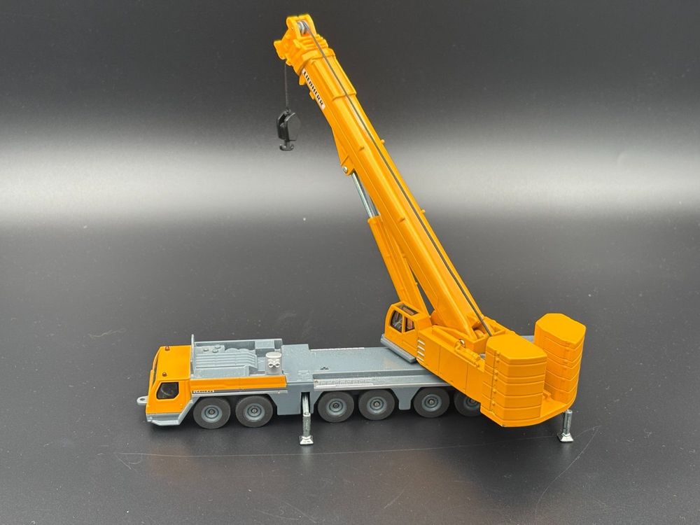 Grue Mobile Liebherr SIKU 1886 - Échelle 1/87 - NEUVE
