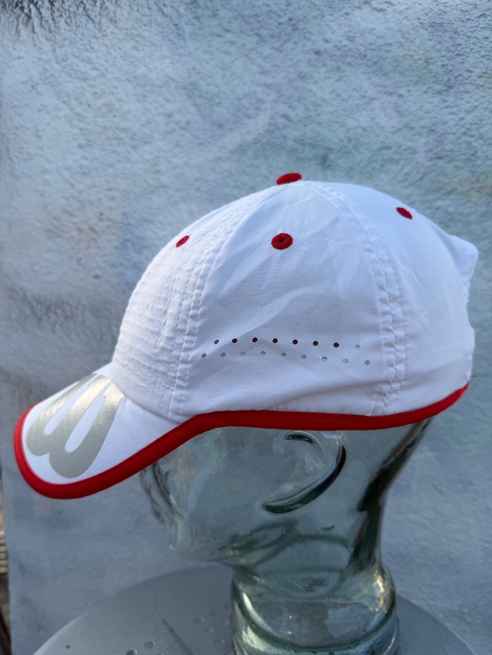 Copricapi, berretti & cappellini: Wilson Tennis 6-Panel Strap-back Cap – Usato da Zürich venduto da le_souk 3