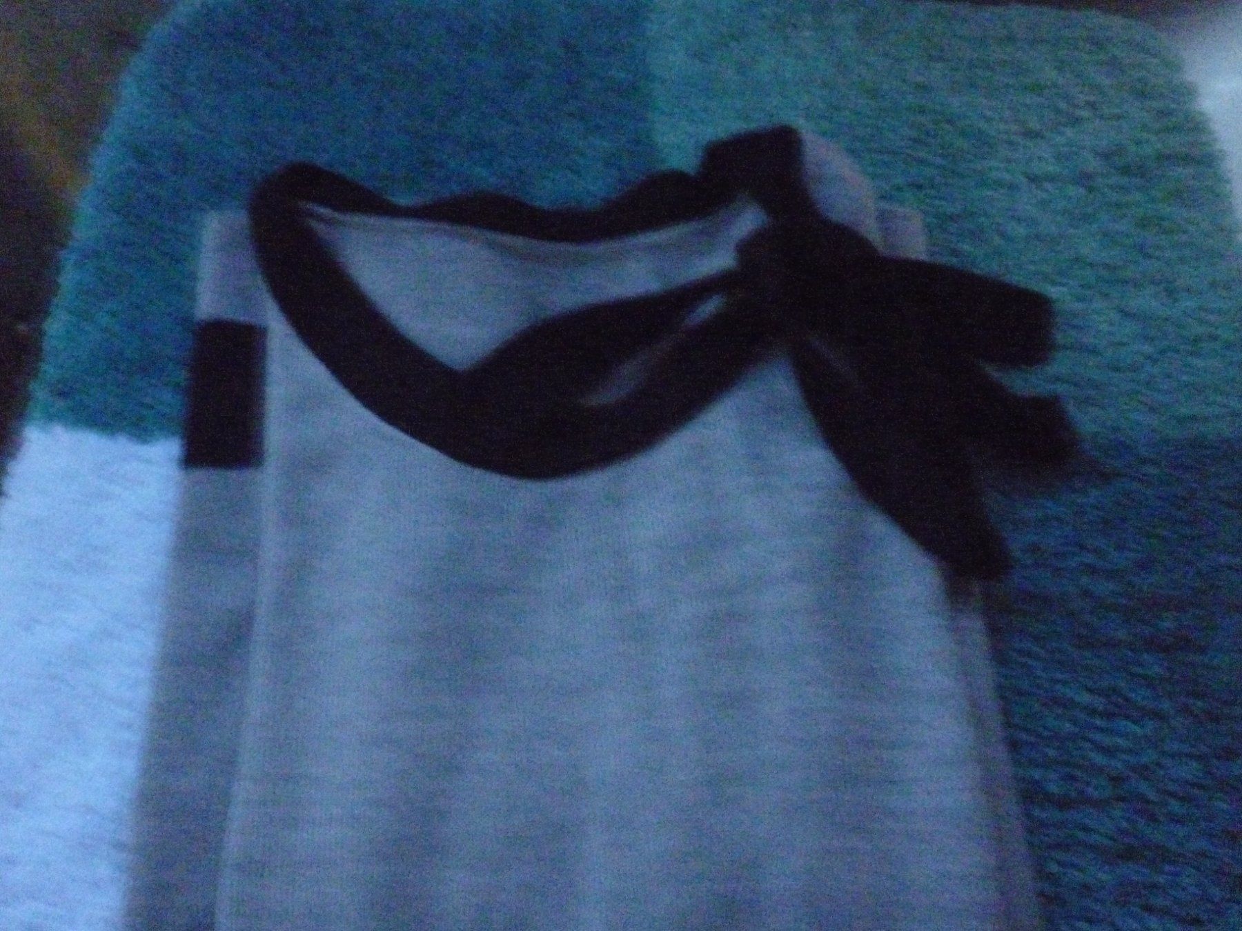 Maglioni & Felpe: Eleganter Long Pulli Grau - Schwarz Gr.36 – Nuovo (secondo la descrizione) da Niedergösgen venduto da Happy-7 1