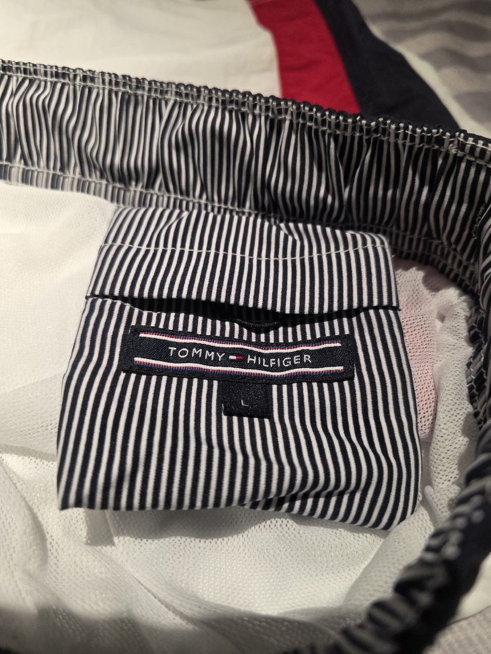 Tommy Hilfiger Costumi da bagno: Short de bain Tommy Hilfiger Neuf – Nuovo (secondo la descrizione) da Bulle venduto da Christophe1080 2