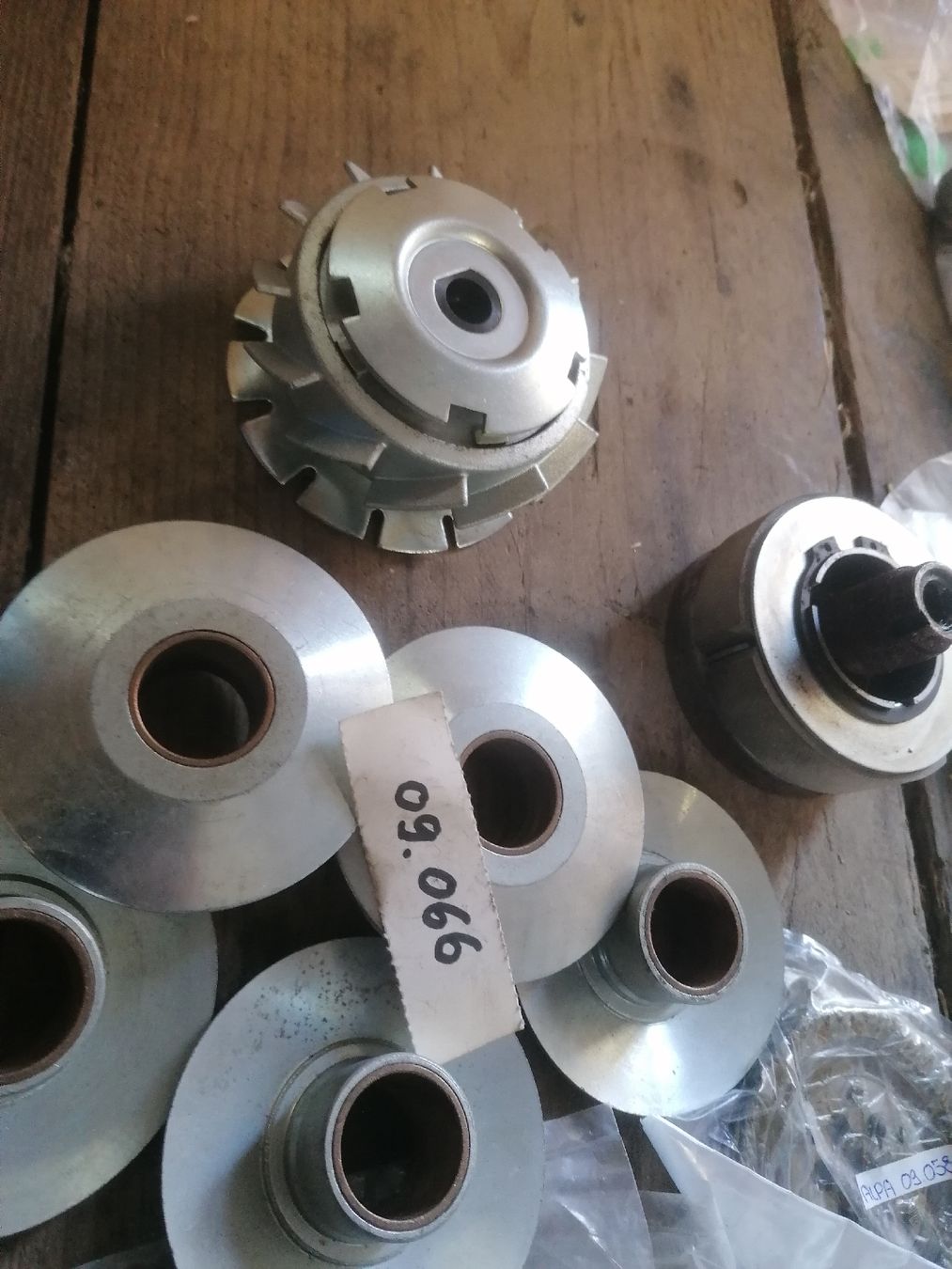 Mofas: Alpa Bora – Neu (gemäss Beschreibung) aus Vorderthal von kar_d55f 9