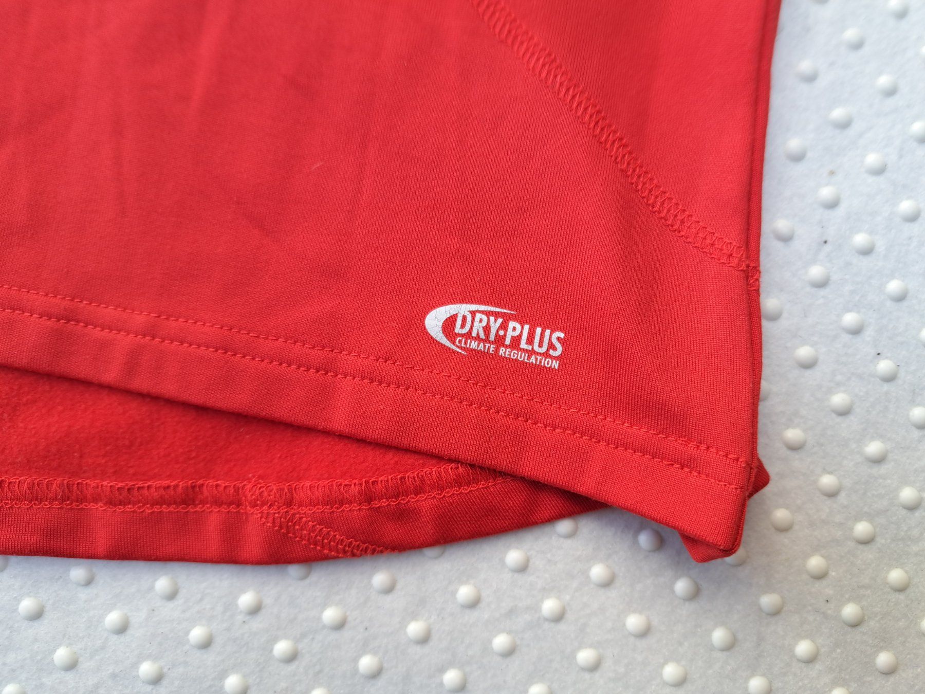 Mckinley Maglioni & Felpe: Rotes McKinley Sportjacke, Grösse S – Usato da Gysenstein venduto da joshuas81 1