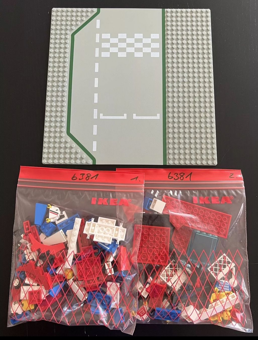 Lego Spielzeuge: LEGO Set 6381 Classic Town Motor Speedway – Gebraucht aus Laufen von ric_9vmm 8