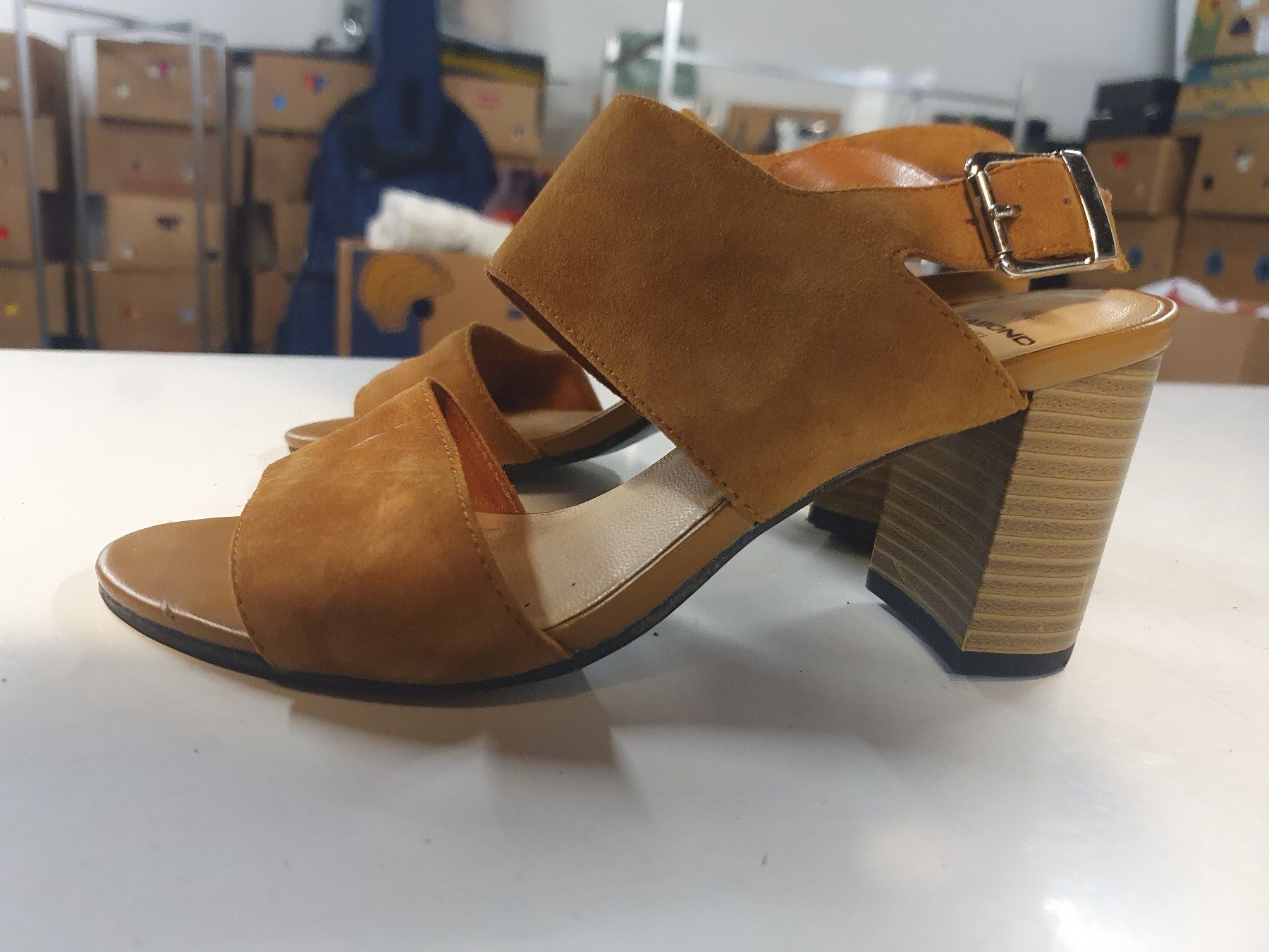 Vagabond Scarpe da donna: Vagabondo Damenschuhe grösse 36 – Usato da Zürich venduto da loosebone 1