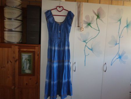 *** Carmen Maxi Kleid *** / mit Gürtel & Stickereien / Neu