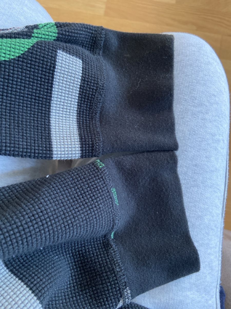 Maglioni & Felpe: Supreme Longsleeve Waffle Top, Grösse L – Nuovo (secondo la descrizione) da Sisseln AG venduto da XBL-Rotstein 4