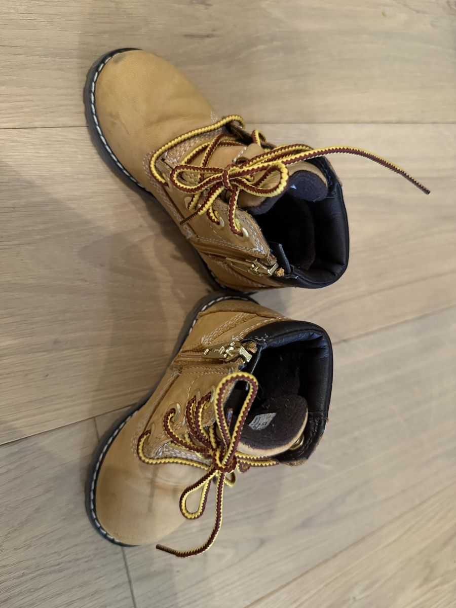 Timberland Scarpe per ragazzi: Timberland Boots, Grösse 22 – Usato da Küsnacht ZH venduto da ToddyGinger 5