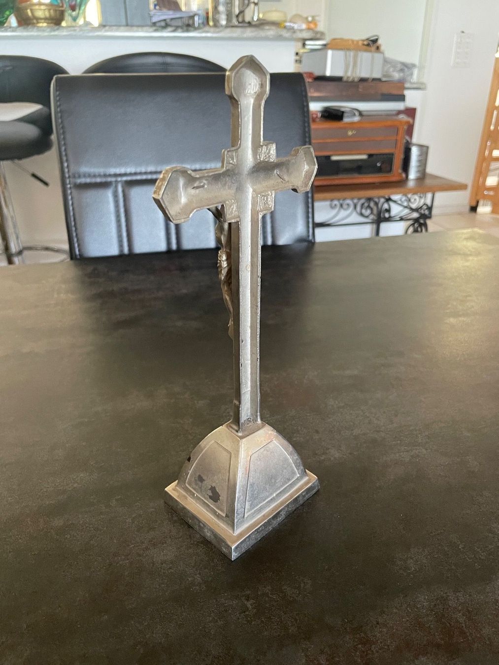 Figuren: Ancien Crucifix en Métal – Gebraucht aus Vallamand von Bricbracbroc82 4
