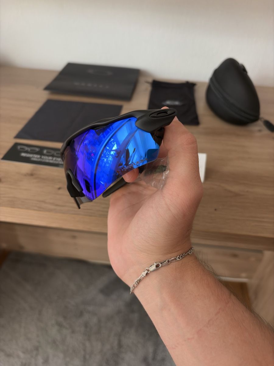 Oakley Lunettes & Verres: 2x Oakley Glasses New – Neuf avec emballage d'origine à Meyrin par silencator 2