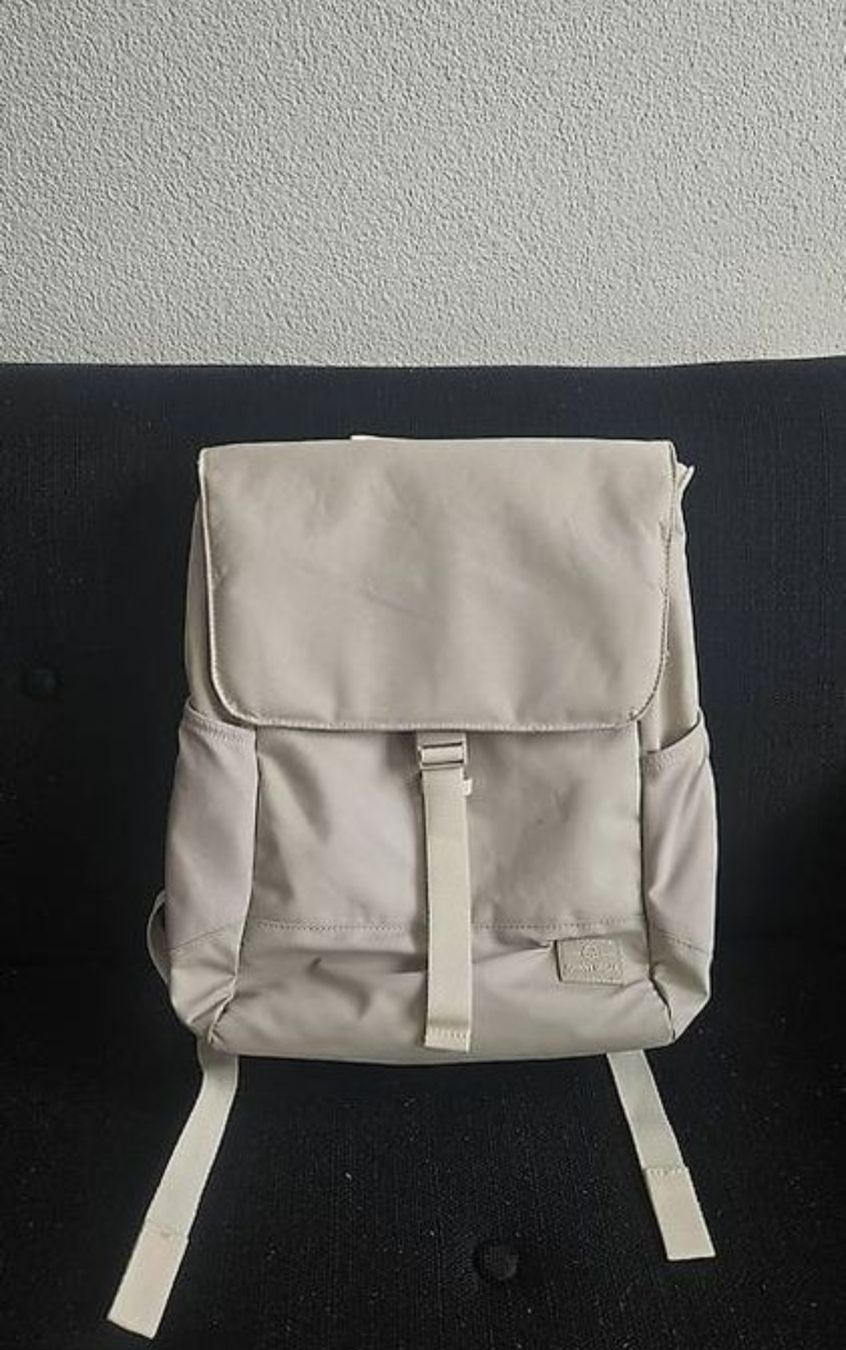 Rucksäcke: Johnny Urban Mika Day Pack – Neu (gemäss Beschreibung) aus Bern von apo_772h