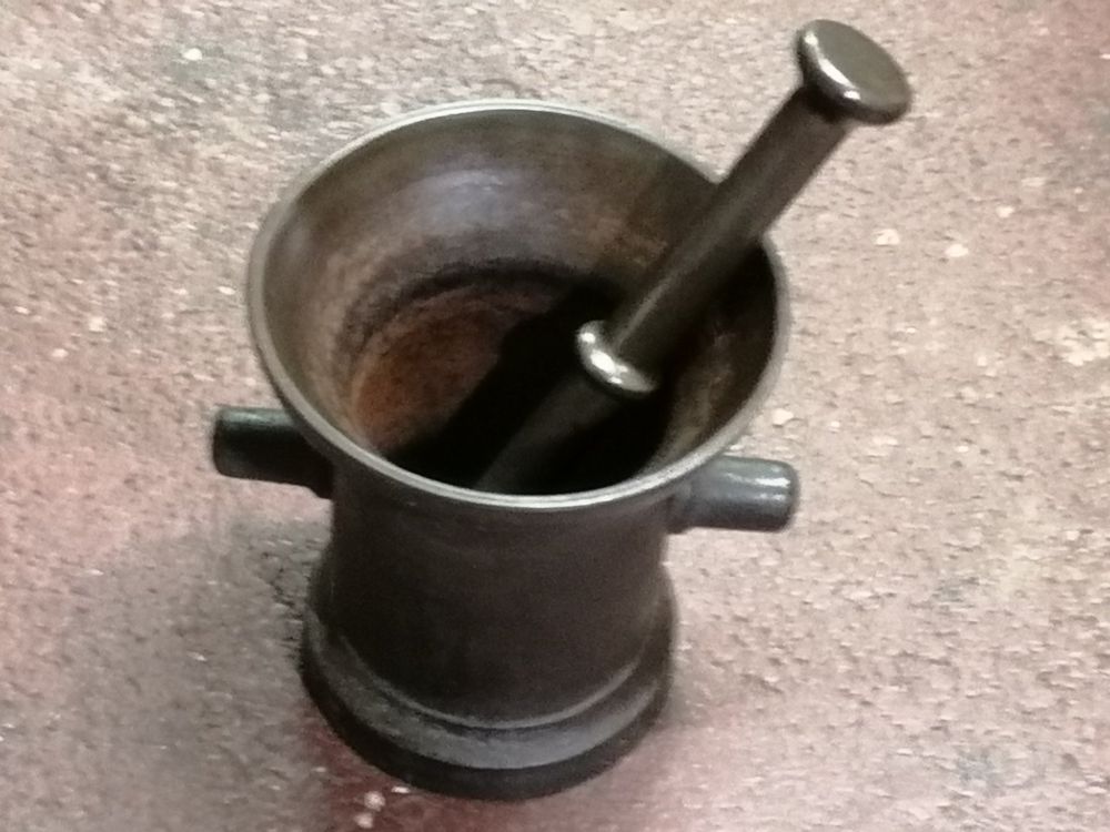 schwere Mörser Mortier Bronze antik grosse missing 12 kgs Kaufen auf