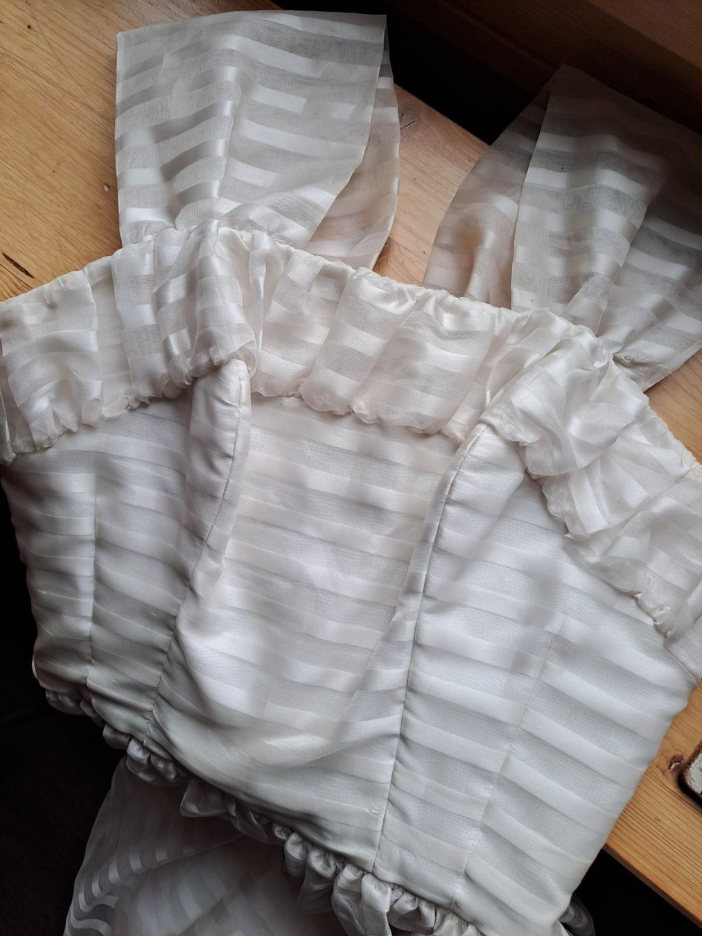 Vestiti: Vintage Brautkleid Gr.ca.S – Usato da Emdthal venduto da kasira 3