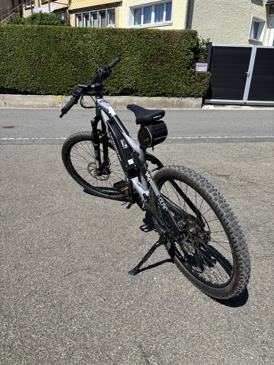 Haibike Velos: Haibike SDURO FullSeven LT 3.0 E-MTB Fully  – Gebraucht aus Rebstein von tnj_2v8b 6