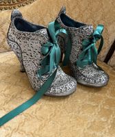 Pumps Irregular Choice Gr: 37 silber