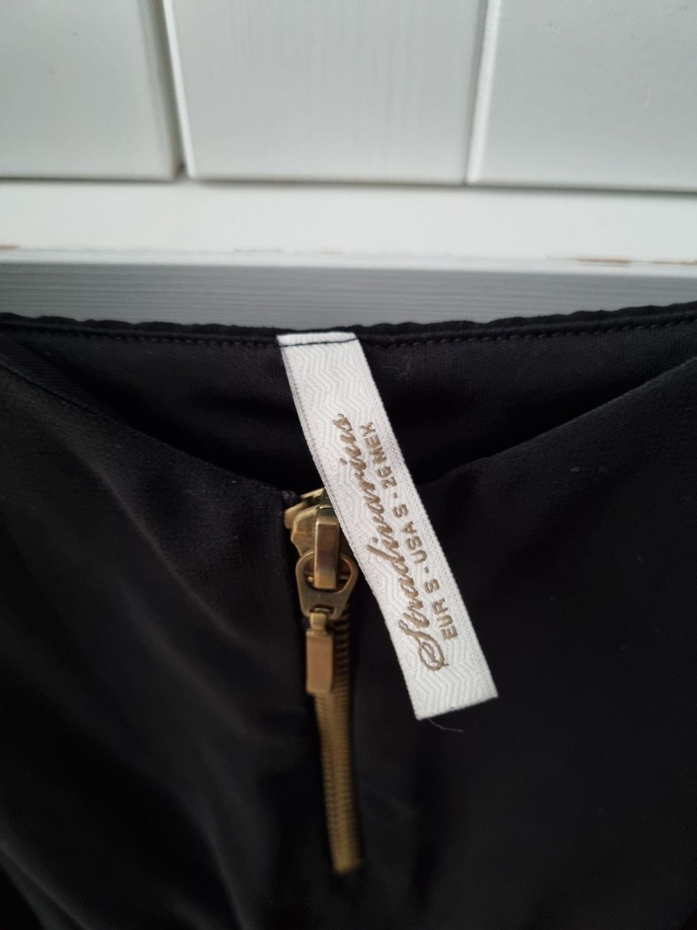 Stradivarius Vestiti: Schwarzes Partykleid Gr. S Stradivarius - elegant & luft... – Usato da Zürich venduto da nathi_8 2