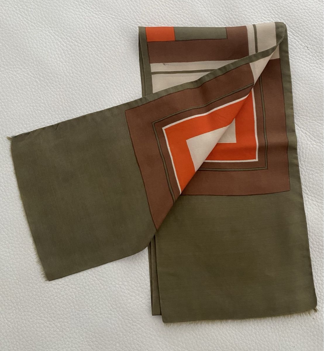 Foulard & Sciarpe: Seiden Schal 🌸 – Usato da Opfikon venduto da Luis144 5
