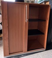 Rolladen-Schrank Holzoptik mit 3 Regalböden Büromöbel
