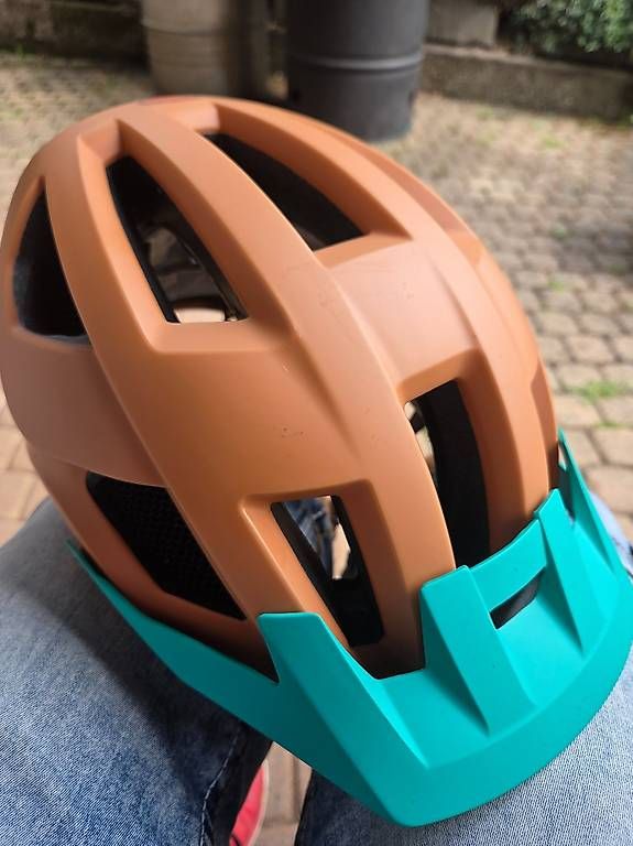 Helme: Fahrad Helm  – Gebraucht aus Zollbrück von ullimann 2