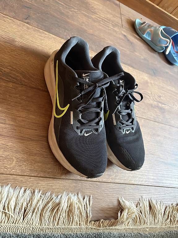 Herrenschuhe: Nike Downshifter 13 / Gr. 44 – Gebraucht aus Zürich von rafa014 1