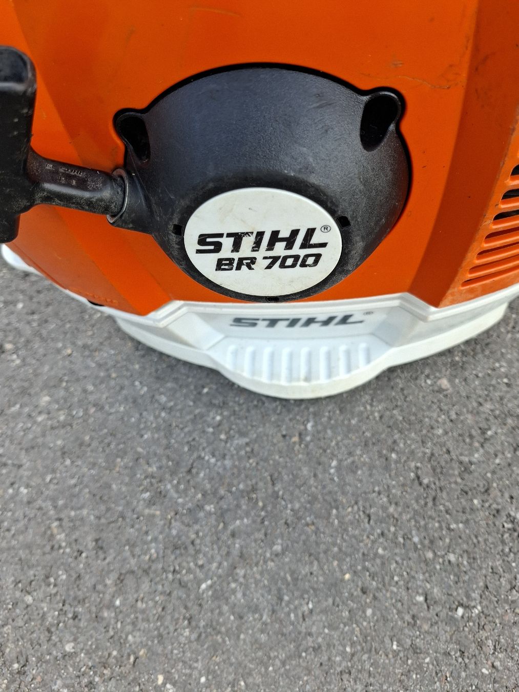 Stihl Laubbläser & Laubsauger: LAUBBLÄSER BR 700 – Gebraucht aus Emmenbrücke von dsn15 1