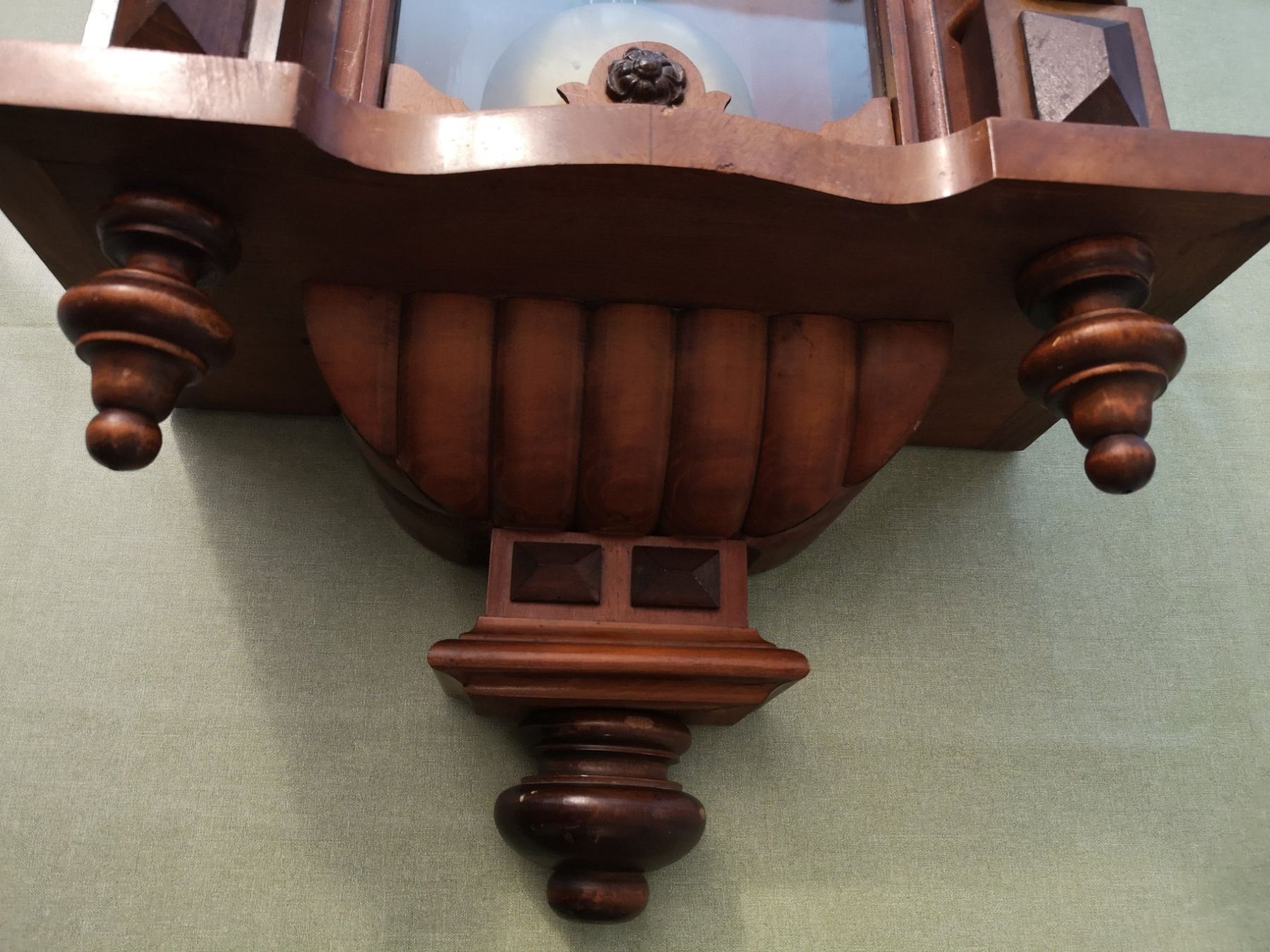 Stand- & Wanduhren: Belle pendule de Neuchâtel, fabrique Mipsa – Gebraucht aus Nidau von Pie 3