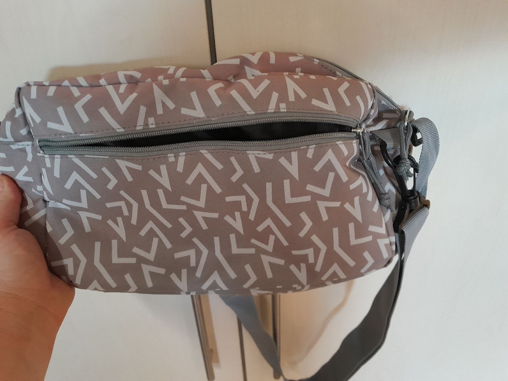 Borse: Kinderwagen-organizer/Tasche – Usato da Sumiswald venduto da Rotmy