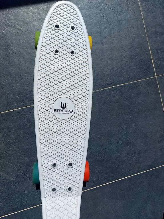 Skateboards: Skateboard Empire – D'occasion à Ecublens VD par jta_qlg7 1