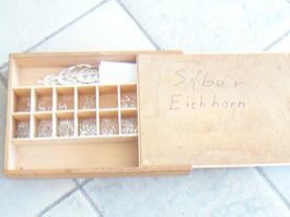 Originalschrift Eichhorn in Kiste