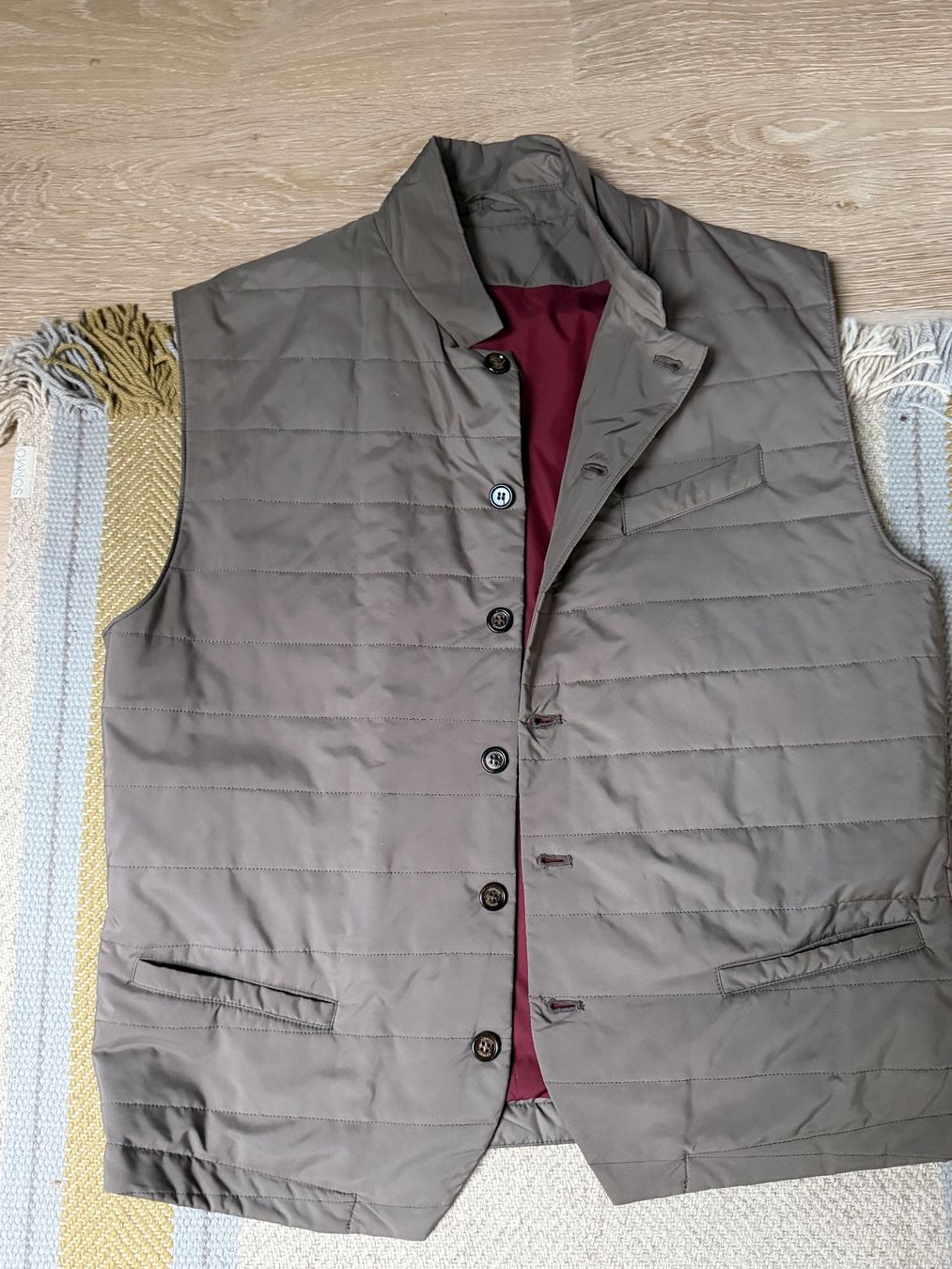 Eleventy Gilet & Giacche: Eleventy Herren Stepp-Weste  braun – Usato da Oberwil b. Zug venduto da hallihallo12
