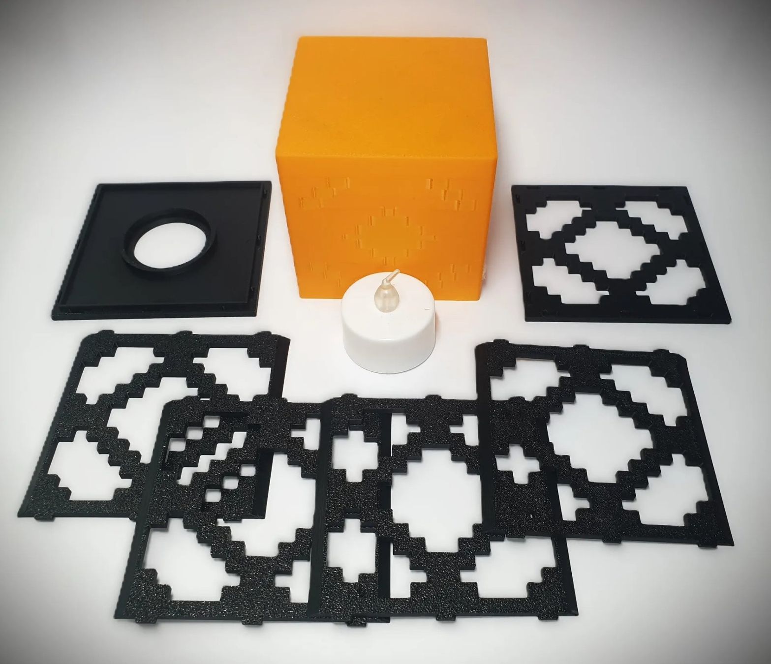 Lampade: Minecraft Redstone Lamp – Nuovo e nell'imballaggio originale da Dietikon venduto da You_Want_We_Print 4