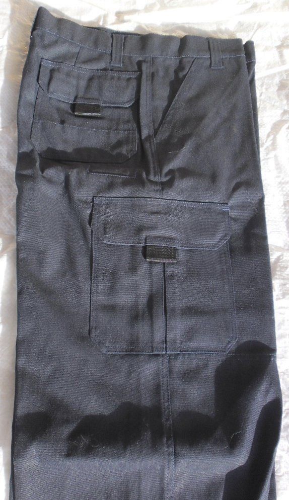 Hosen: Arbeitshose , Dunkelblau , Neu , gr. 50 / 82-86 – Neu (gemäss Beschreibung) aus Büren SO von omsa 6