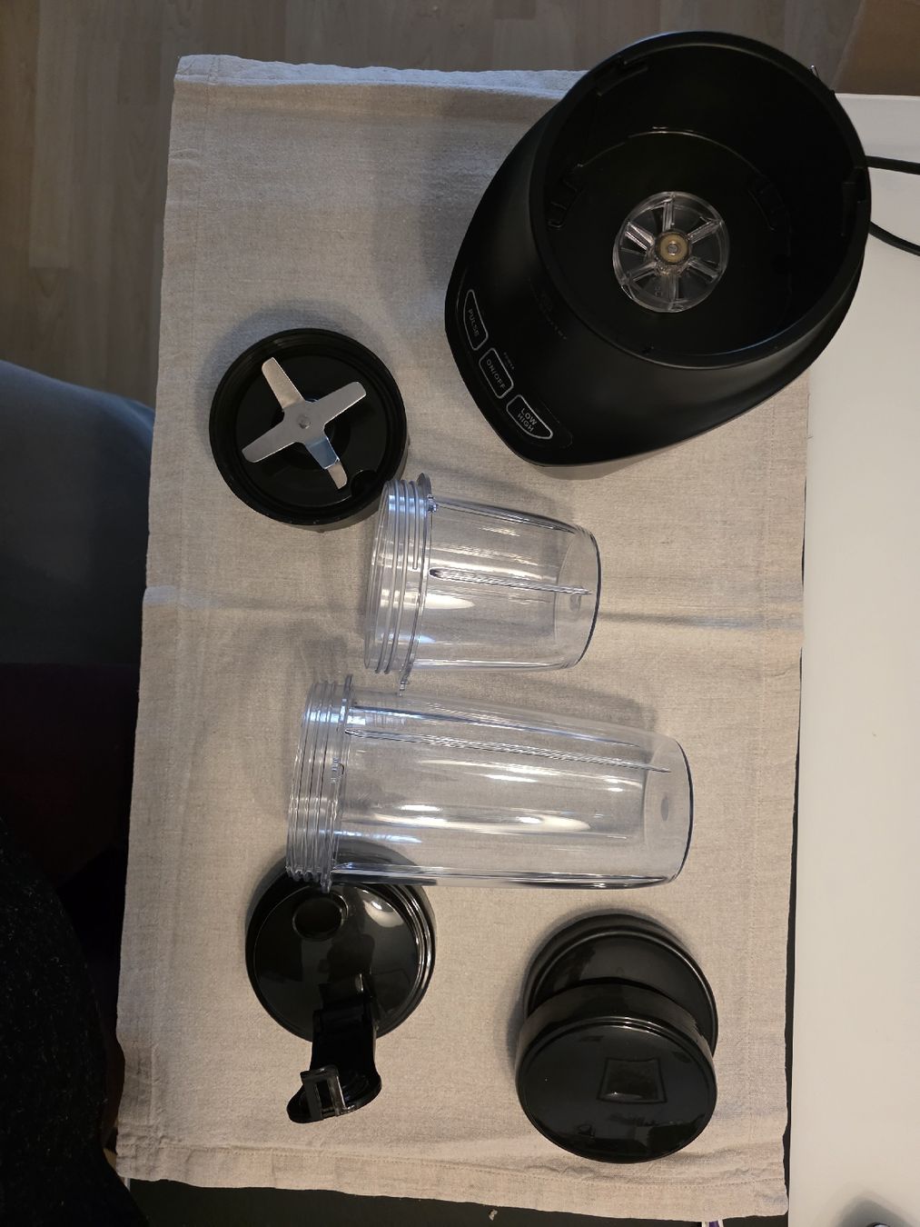 Elettrodomestici da cucina: Standmixer 1000W - Smoothie Maker- Schwarz – Usato da Tägerig venduto da Lepsi 2