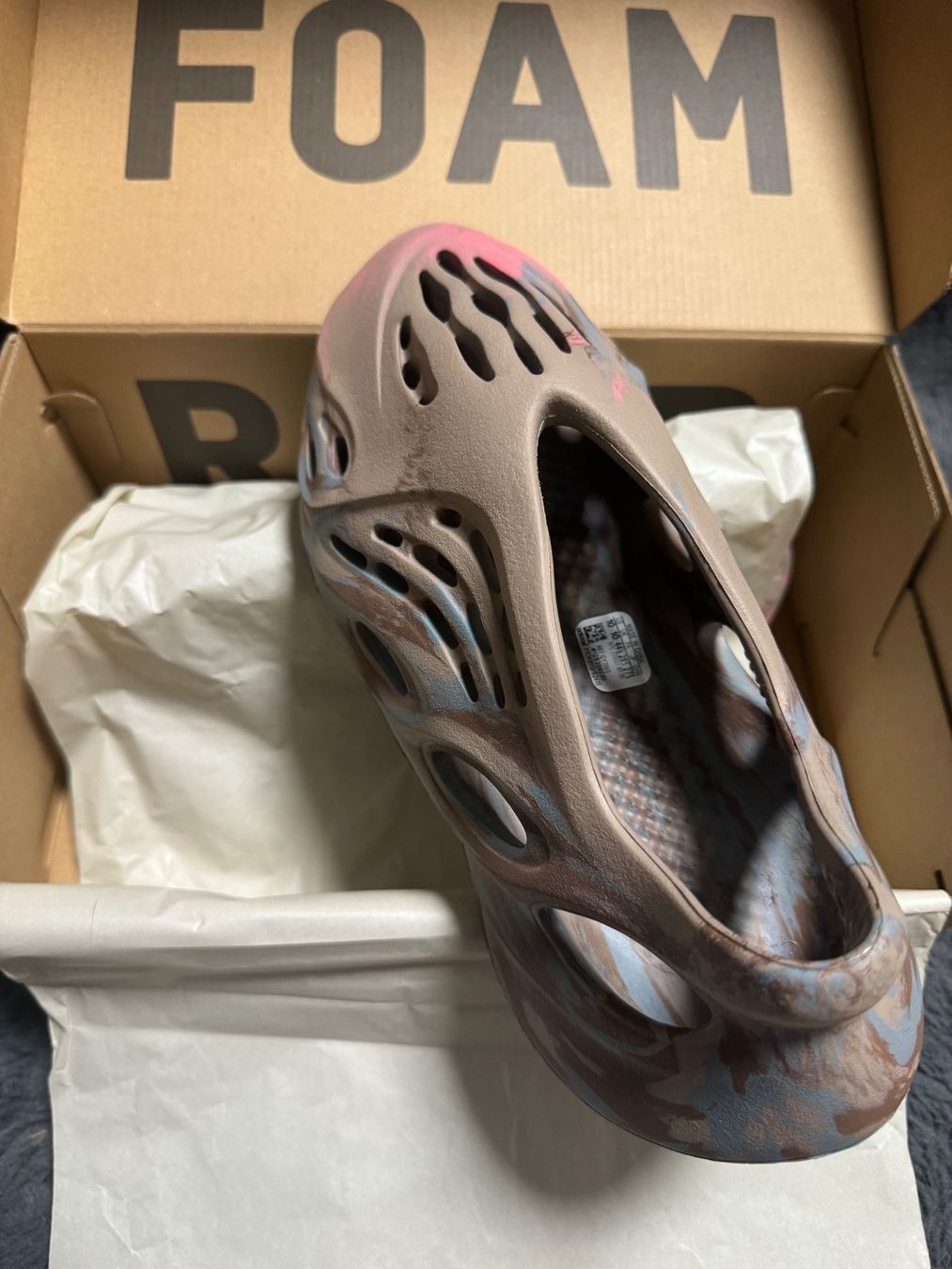 Adidas Scarpe da uomo: Yeezy Foamrunner mx Sandgrau – Nuovo e nell'imballaggio originale da Wollerau venduto da Marion_Jarno 3